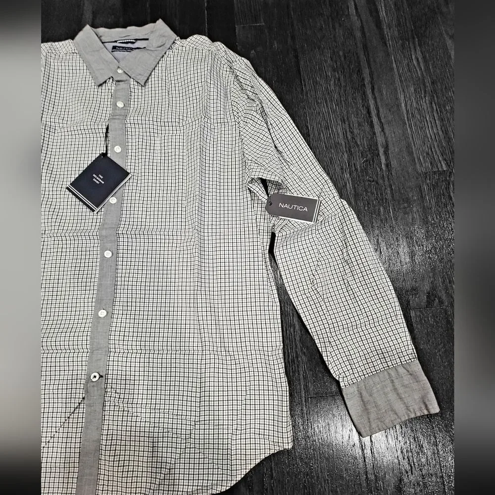 New Gray Men's Size Plaid-Print Button Down Shirt - Picture 3 of 5